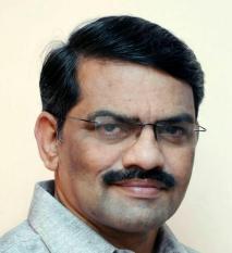 Adv. Deepak Patwardhan 